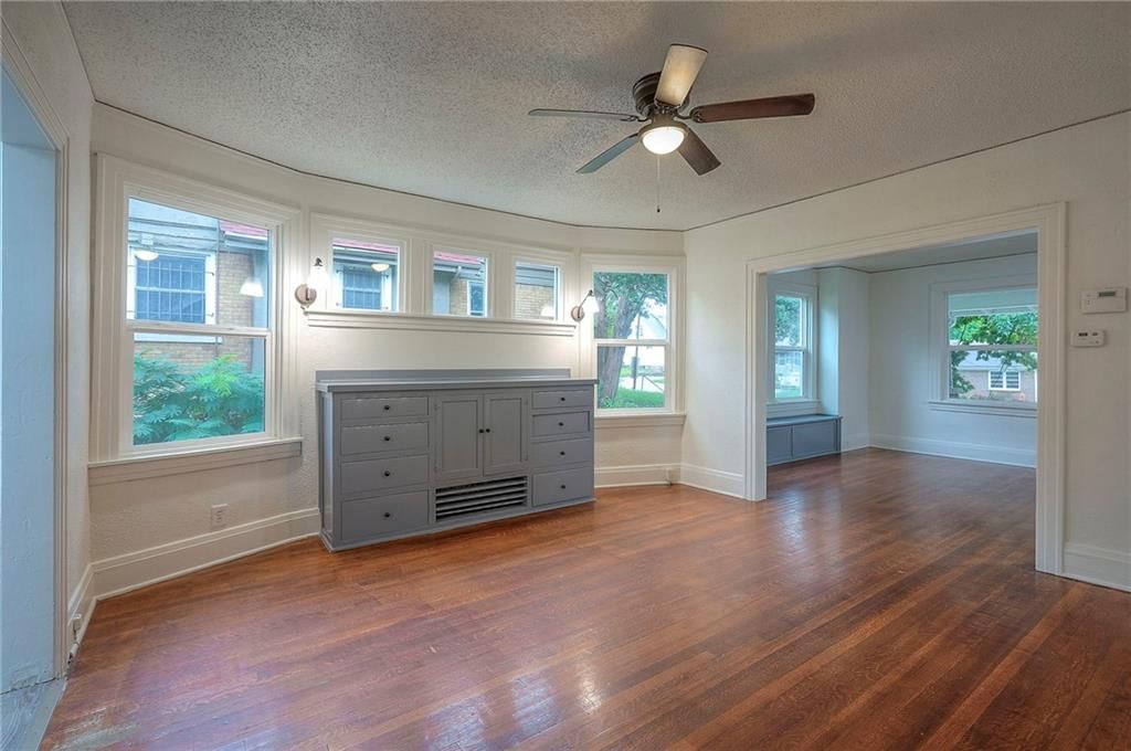 Photo 17 of 33 - 1814 Walker Avenue