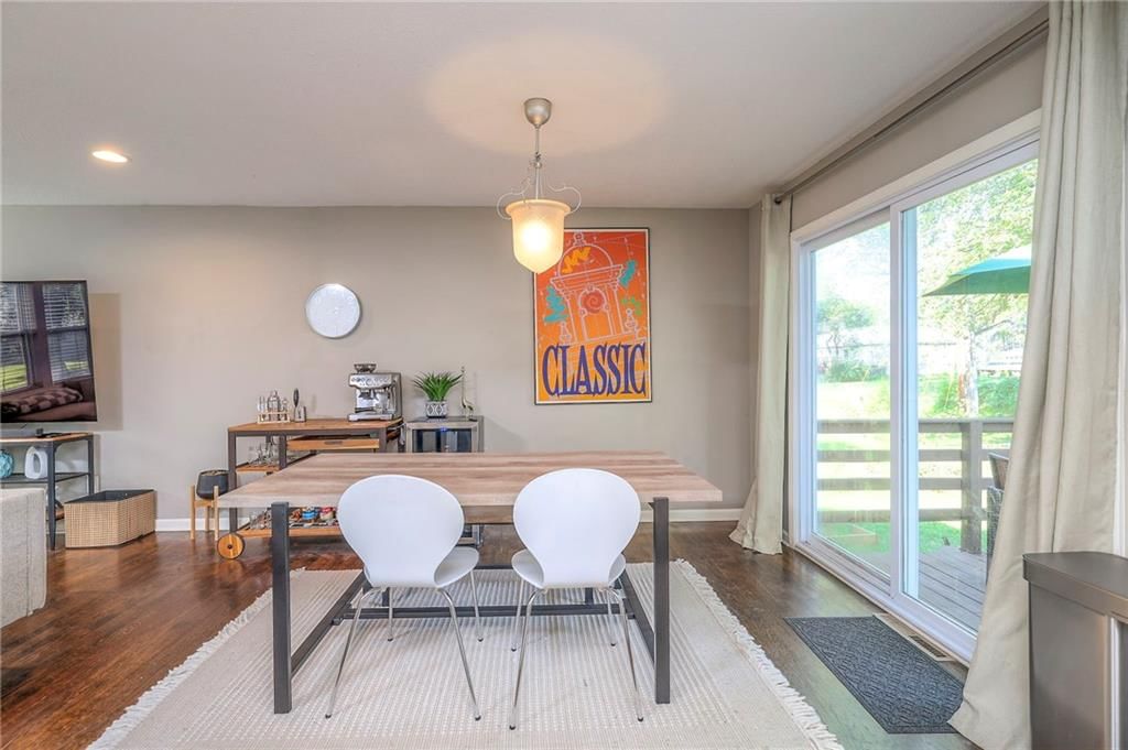 10310 W 89TH Street — photo 11