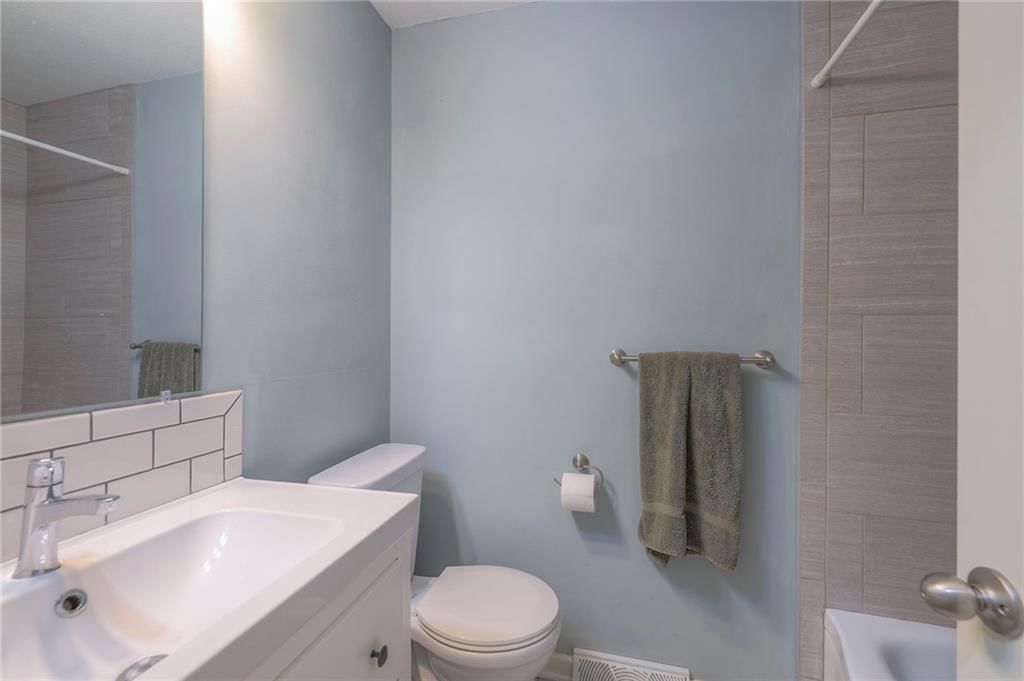 10310 W 89TH Street — photo 26