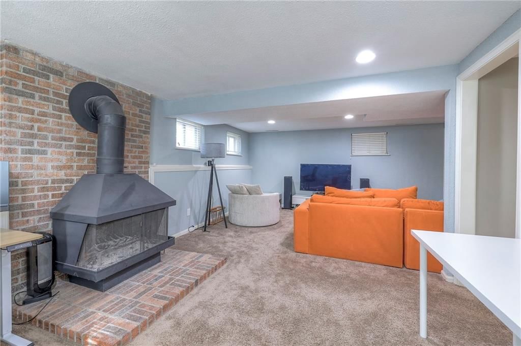10310 W 89TH Street — photo 30