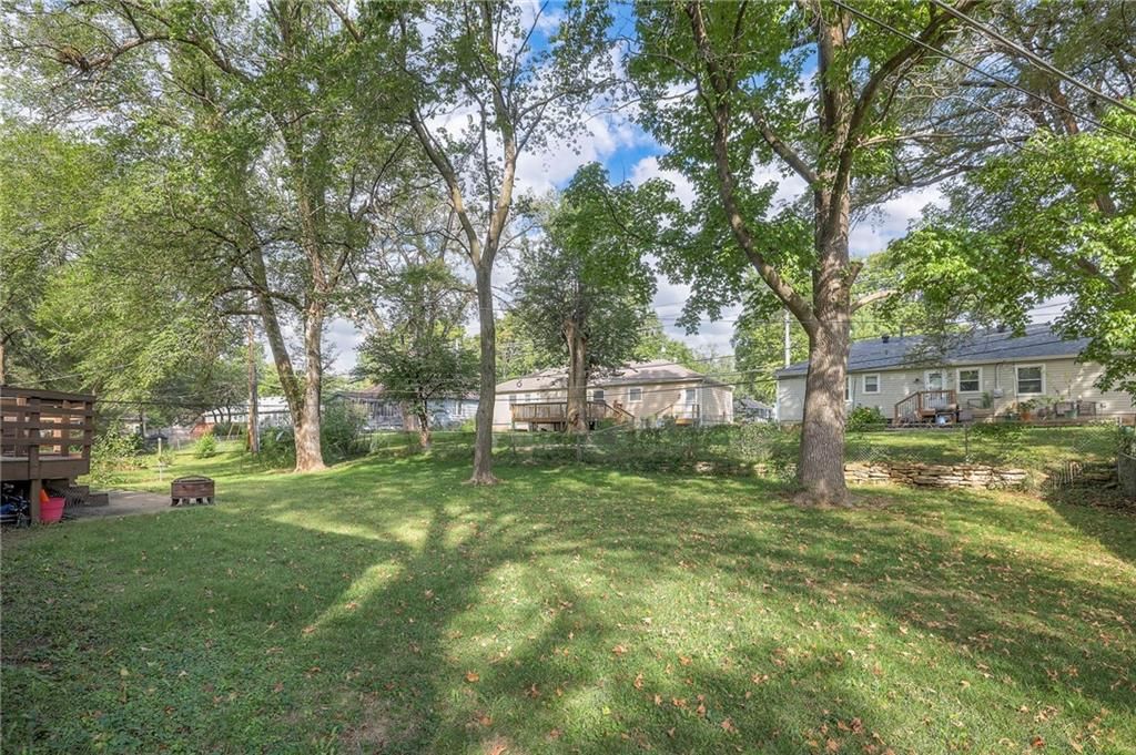 10310 W 89TH Street — photo 34