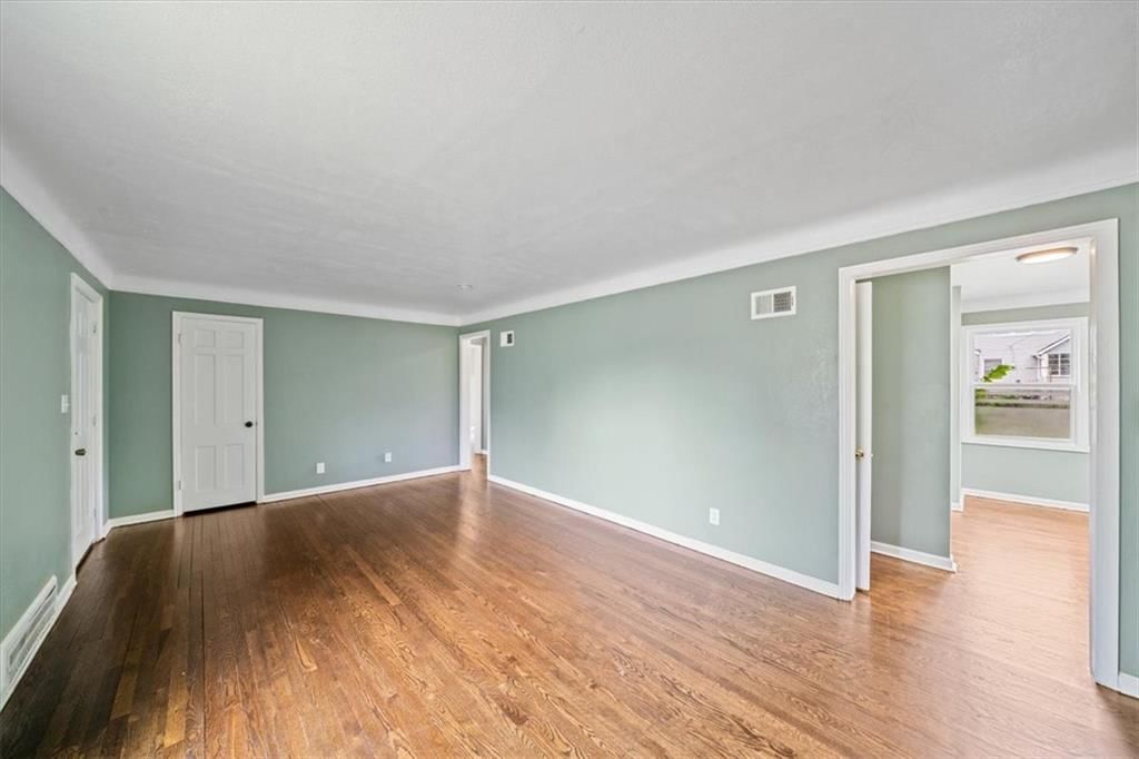 7224 PASEO Boulevard — photo 8