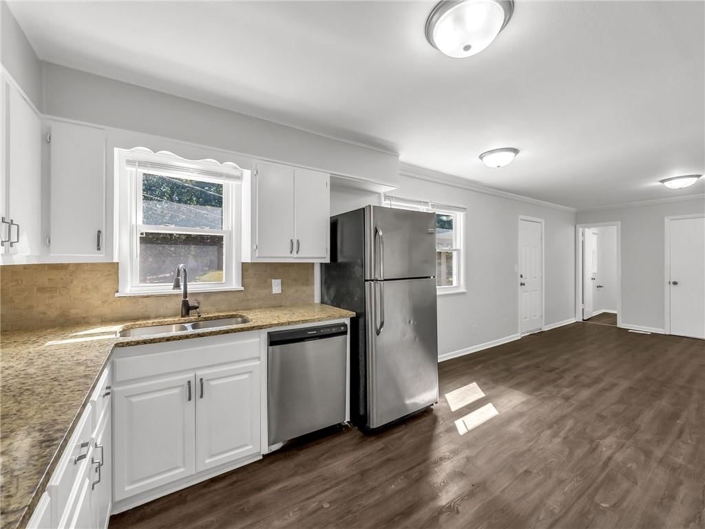 2000 SW Smith Street — photo 11