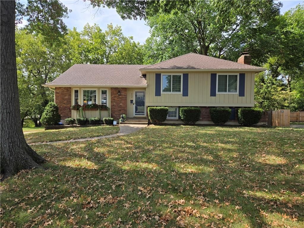 8400 Willow Way — photo 2