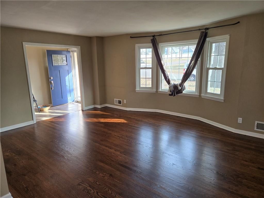 8400 Willow Way — photo 8