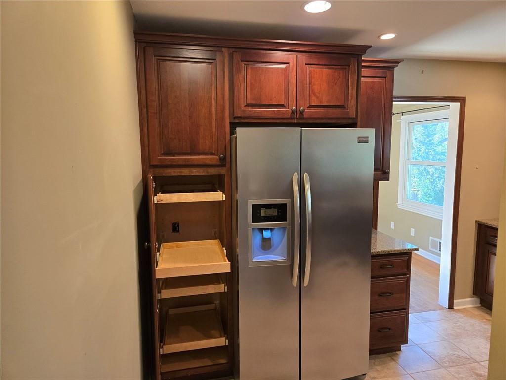 8400 Willow Way — photo 13