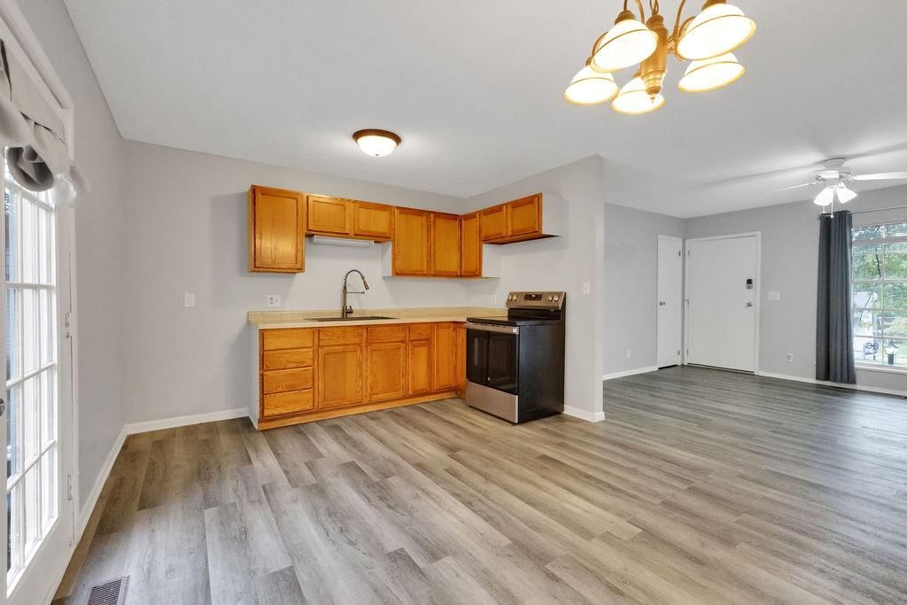 5401 Cranberry Hill Circle — photo 11