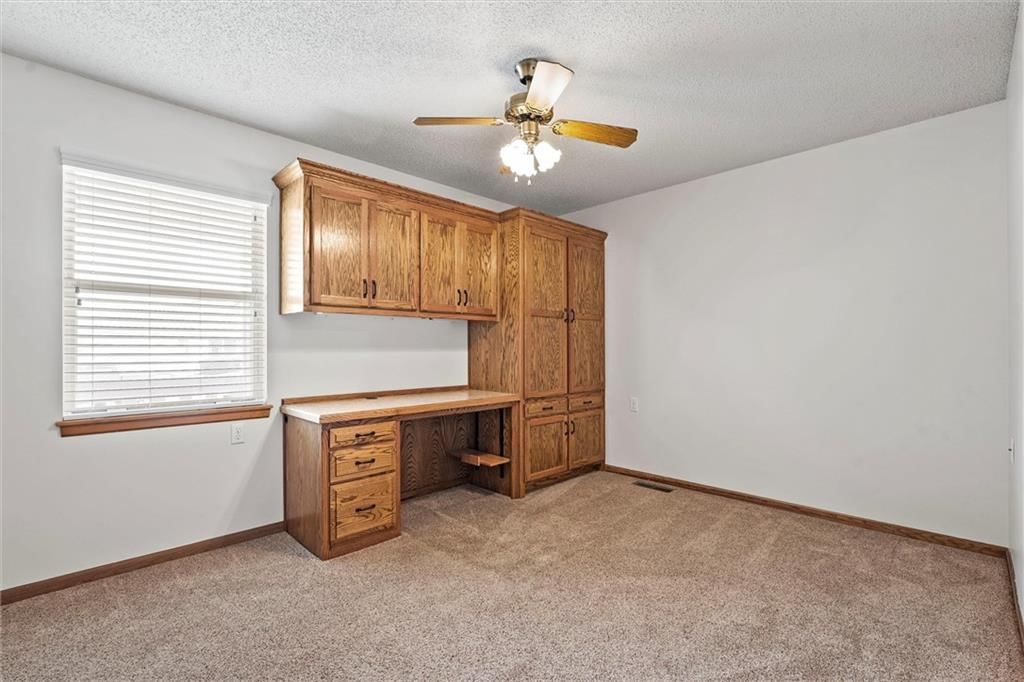 700 E SATURN Drive — photo 19