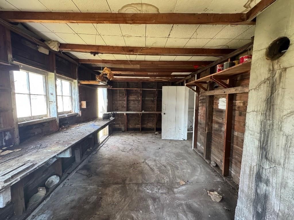 202 E Corrine Street — photo 18