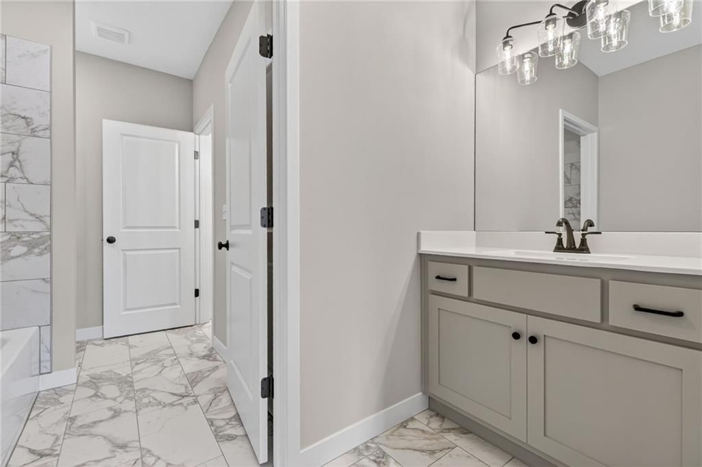 4867 NW Vicolo Dellamore Way — photo 40