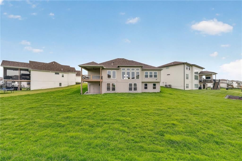 4867 NW Vicolo Dellamore Way — photo 47