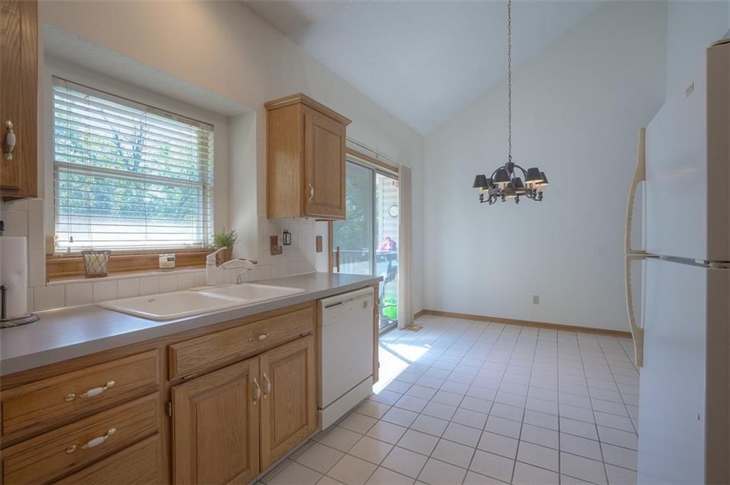11819 Virginia Avenue — photo 19