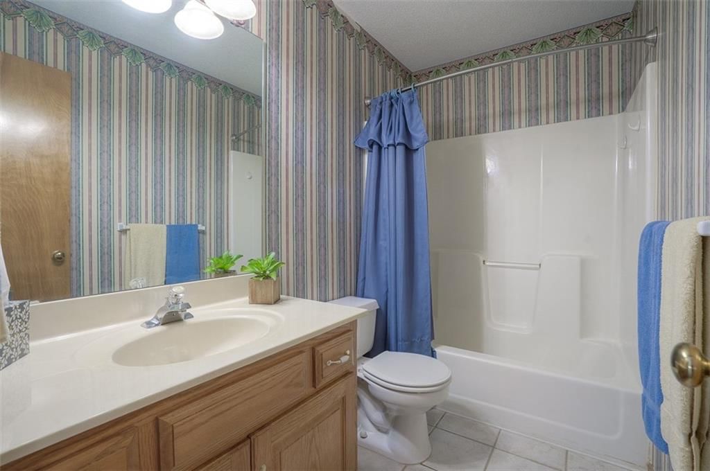 11819 Virginia Avenue — photo 20