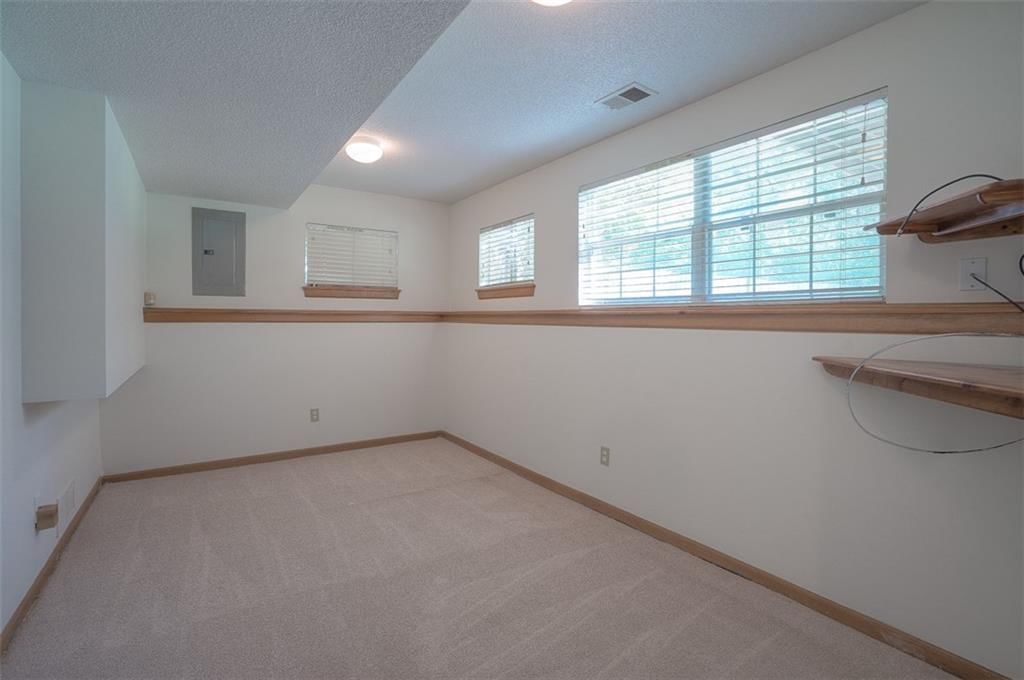 11819 Virginia Avenue — photo 27