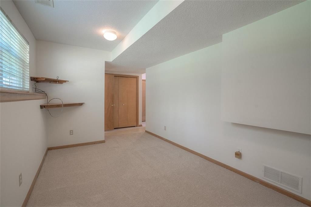 11819 Virginia Avenue — photo 28