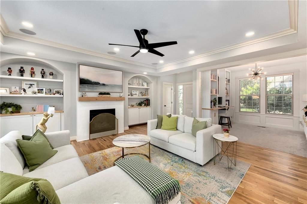 Photo 12 of 74 - 13436 W 172nd Street