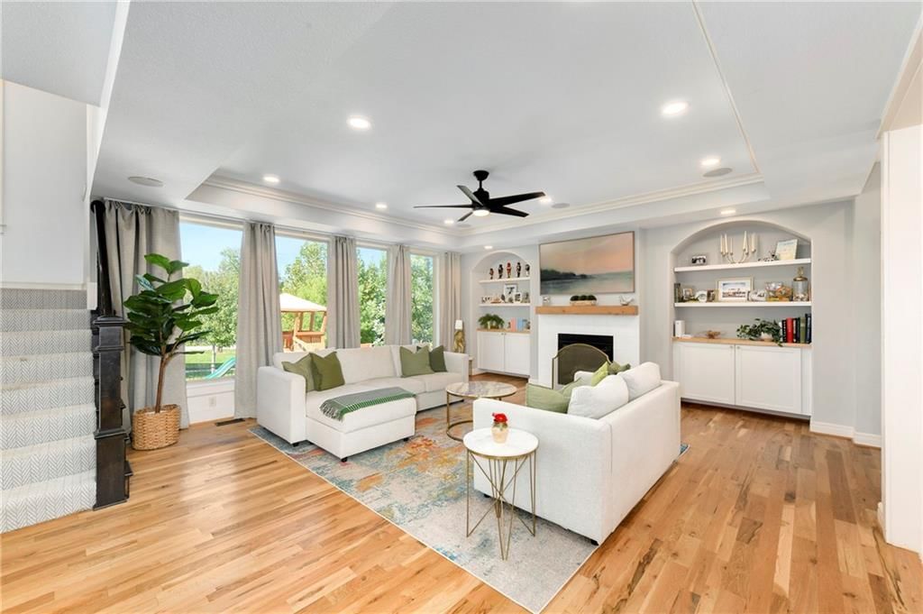 Photo 14 of 74 - 13436 W 172nd Street