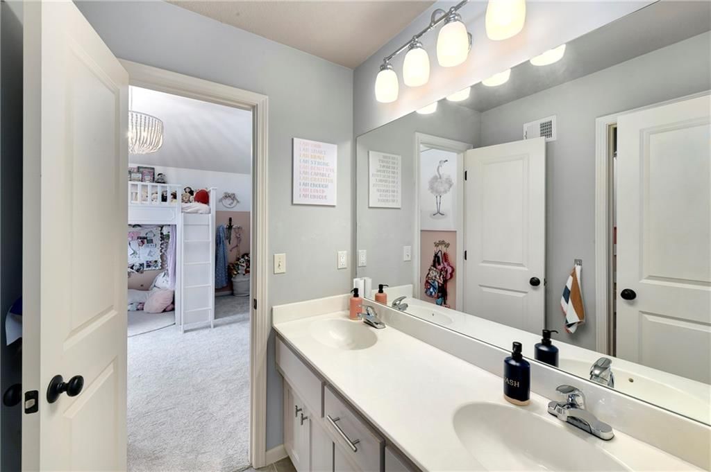 Photo 36 of 74 - 13436 W 172nd Street
