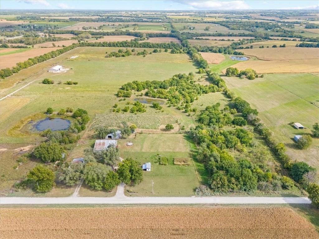 Photo 44 of 57 - 21825 S Ridgeview Road