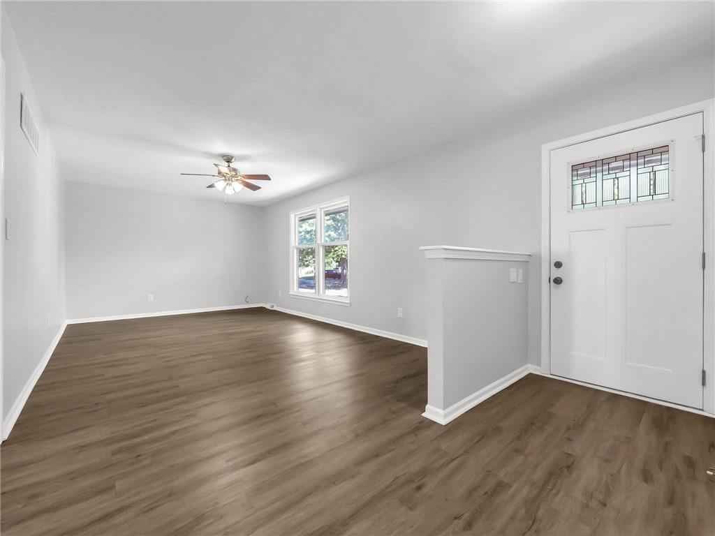 1300 NE Browning Lane — photo 5