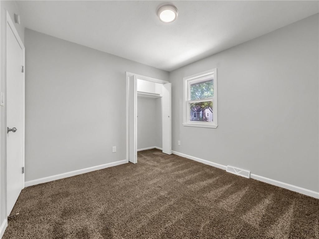 1300 NE Browning Lane — photo 18