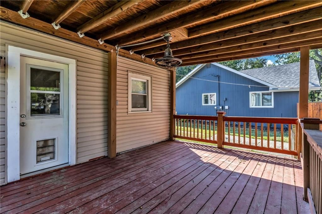 1109 NW B Street — photo 15