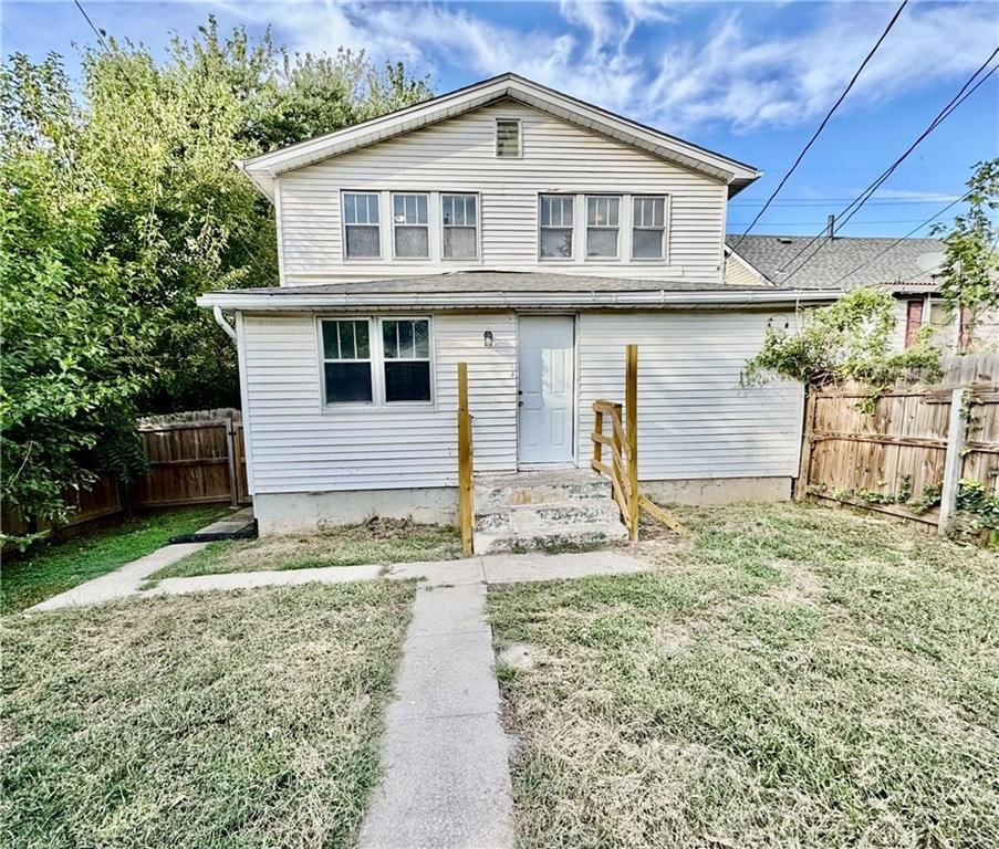 3006 Messanie Street — photo 2
