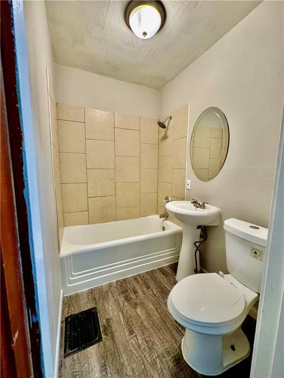 3006 Messanie Street — photo 12