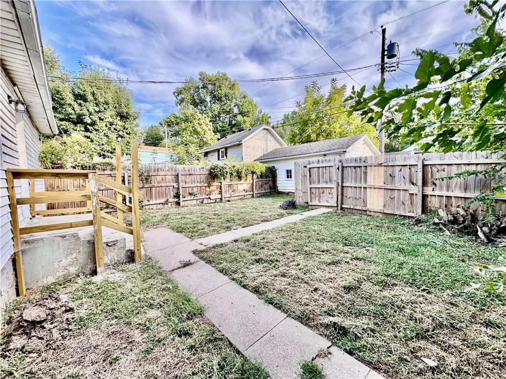 3006 Messanie Street — photo 23