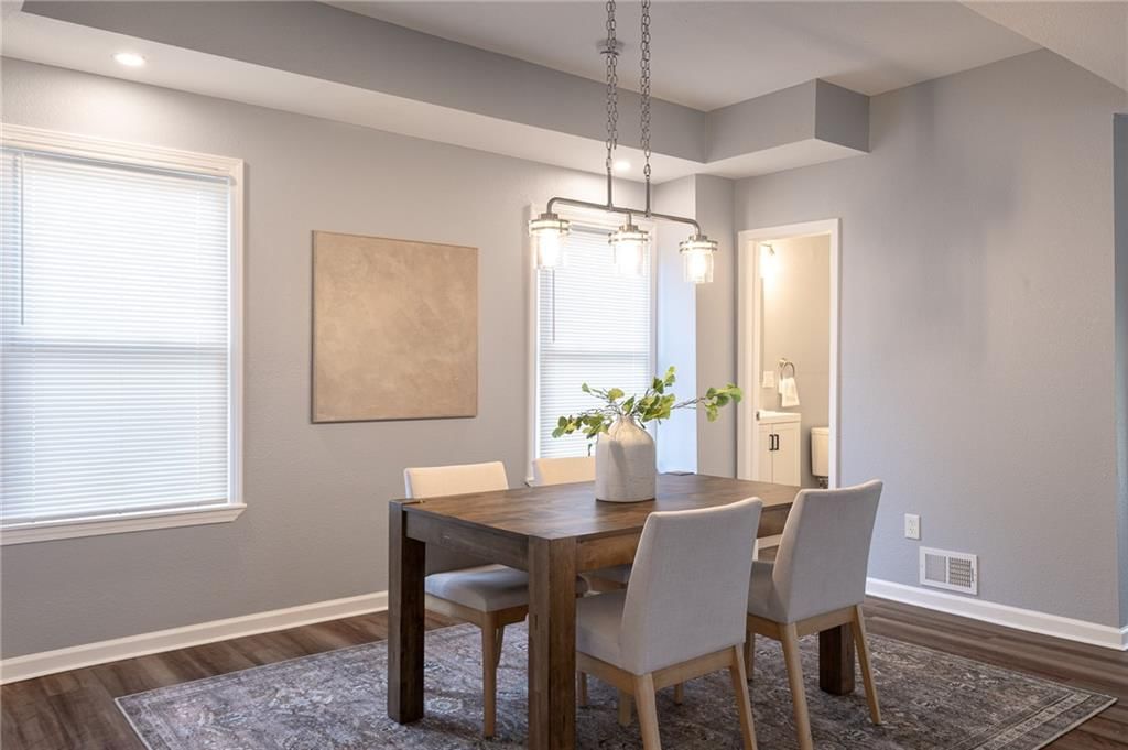 2707 PARK Avenue — photo 12