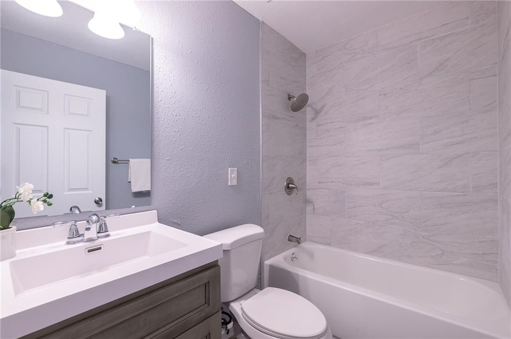 2707 PARK Avenue — photo 24