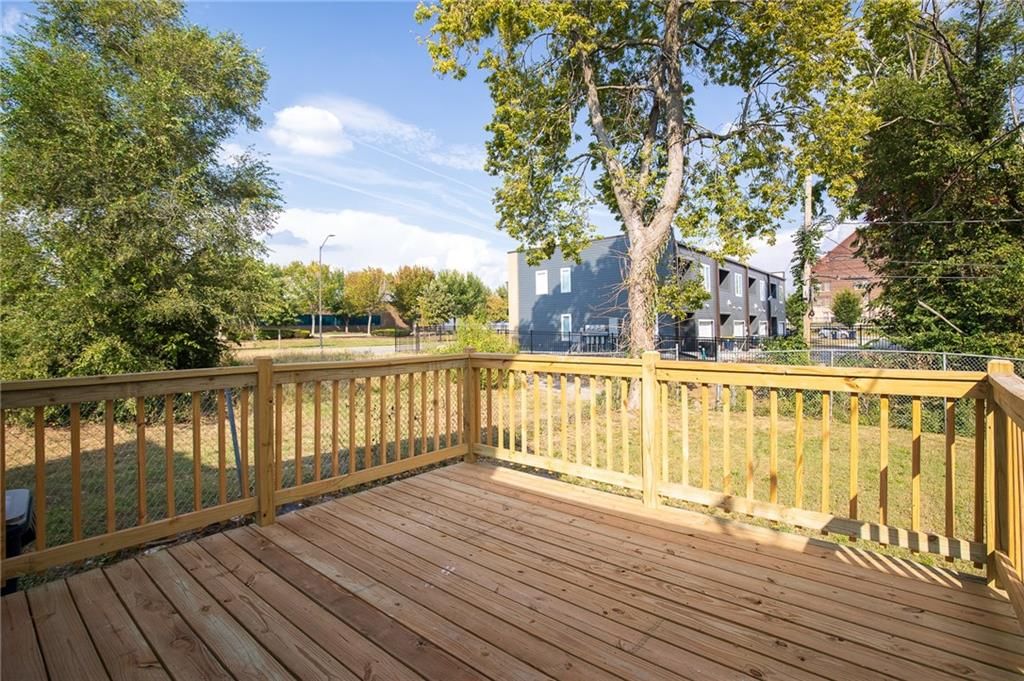 2707 PARK Avenue — photo 28