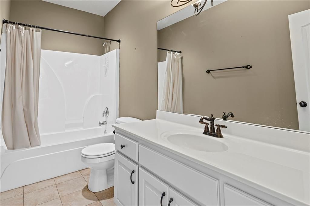 Photo 41 of 66 - 4308 SE CANTER Drive