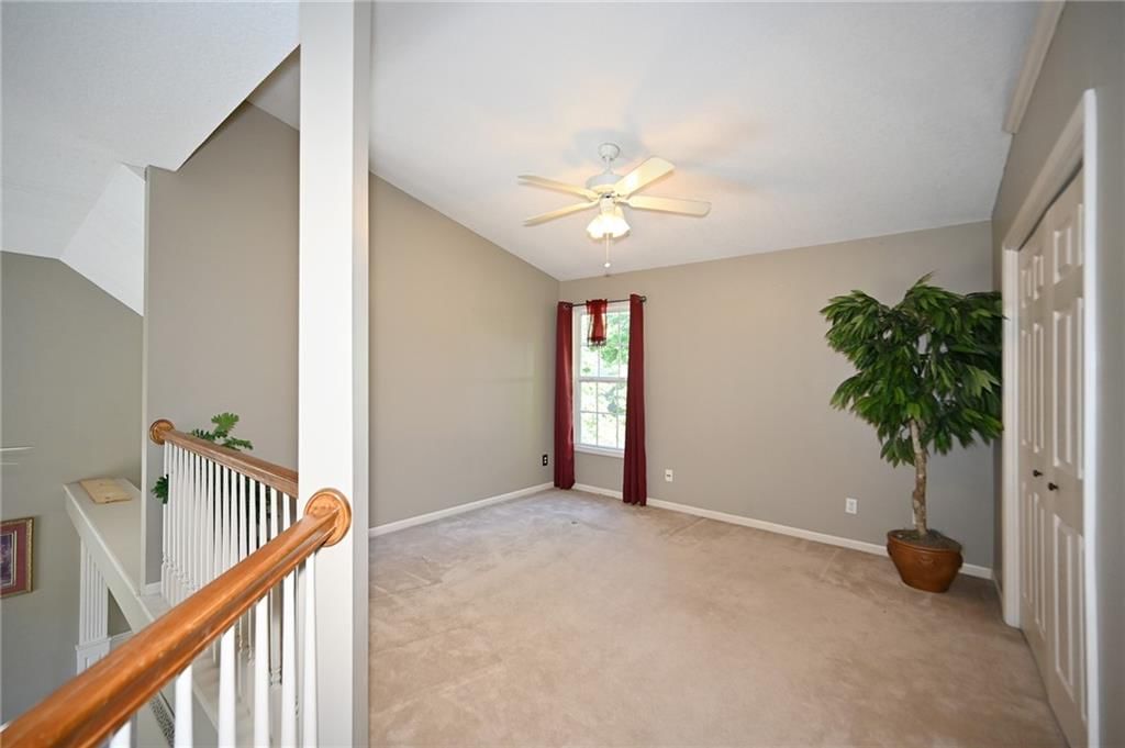 9115 N Camden Avenue — photo 22