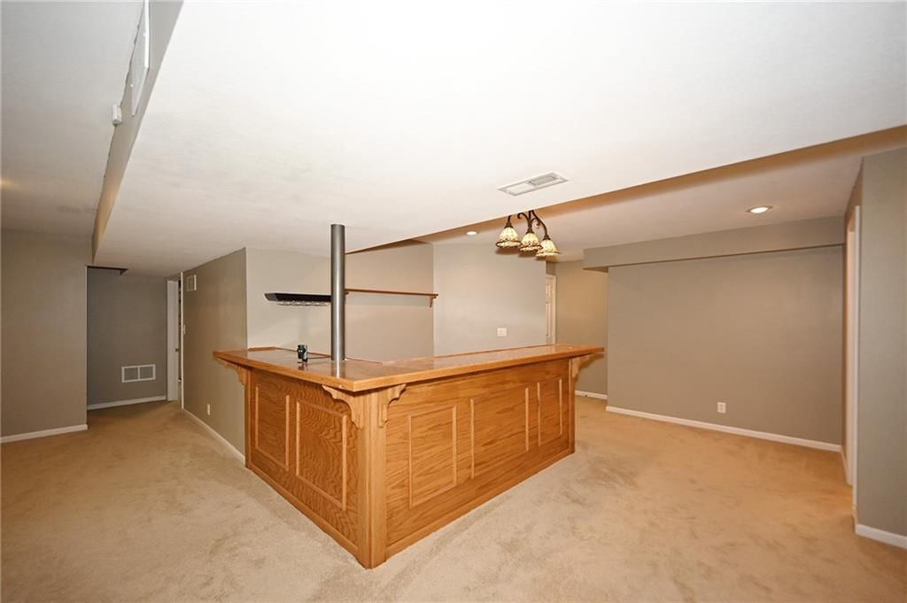 9115 N Camden Avenue — photo 32