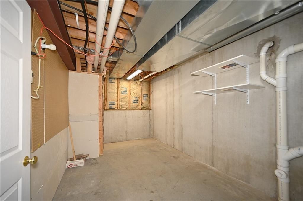 9115 N Camden Avenue — photo 36