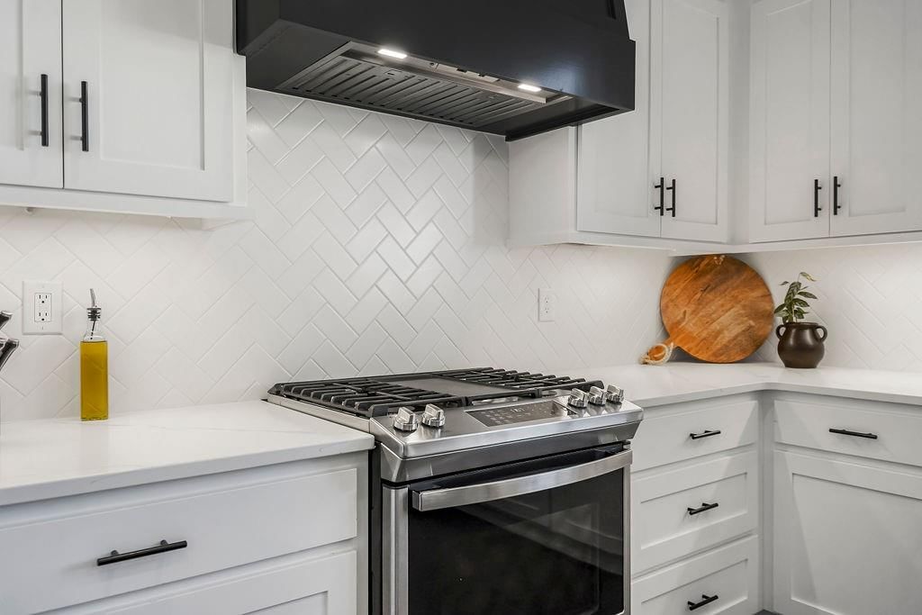 13404 W 177th Street — photo 11