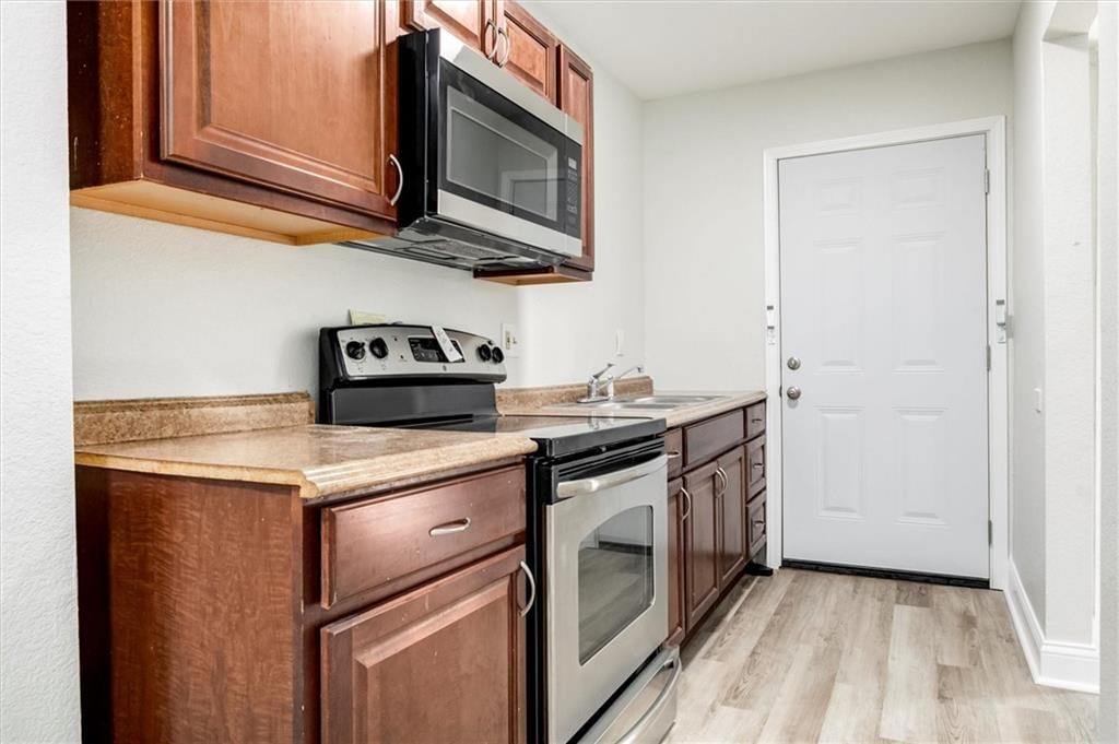 Photo 33 of 35 - 3331 Indiana Avenue, Kansas City, MO 64128
