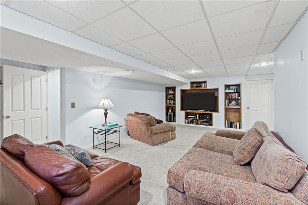 15957 W 160th Street — photo 37