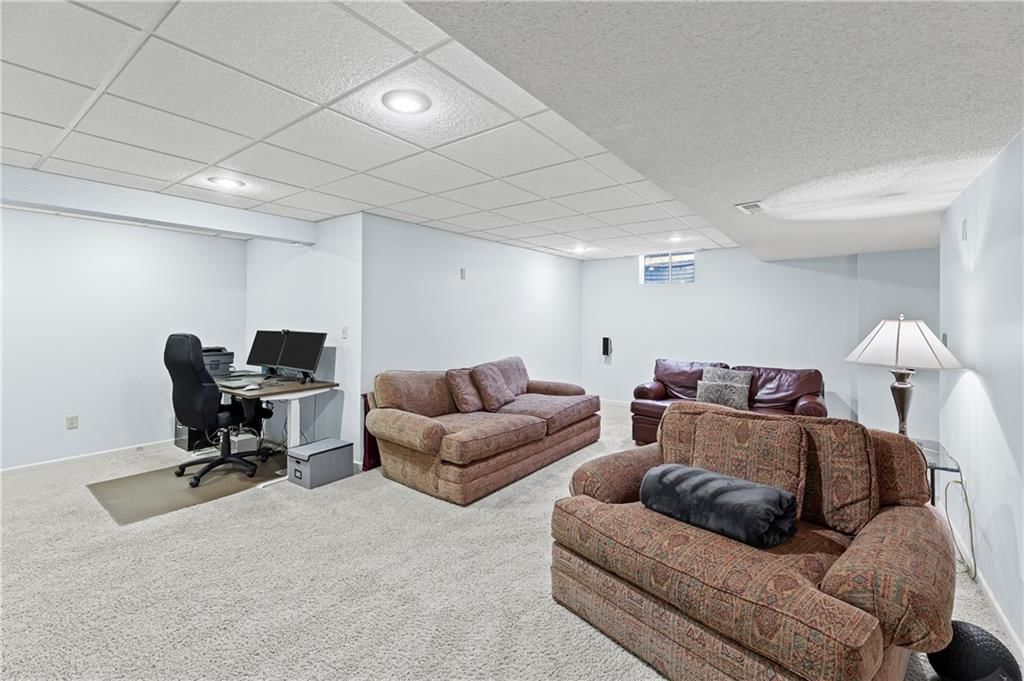 15957 W 160th Street — photo 38