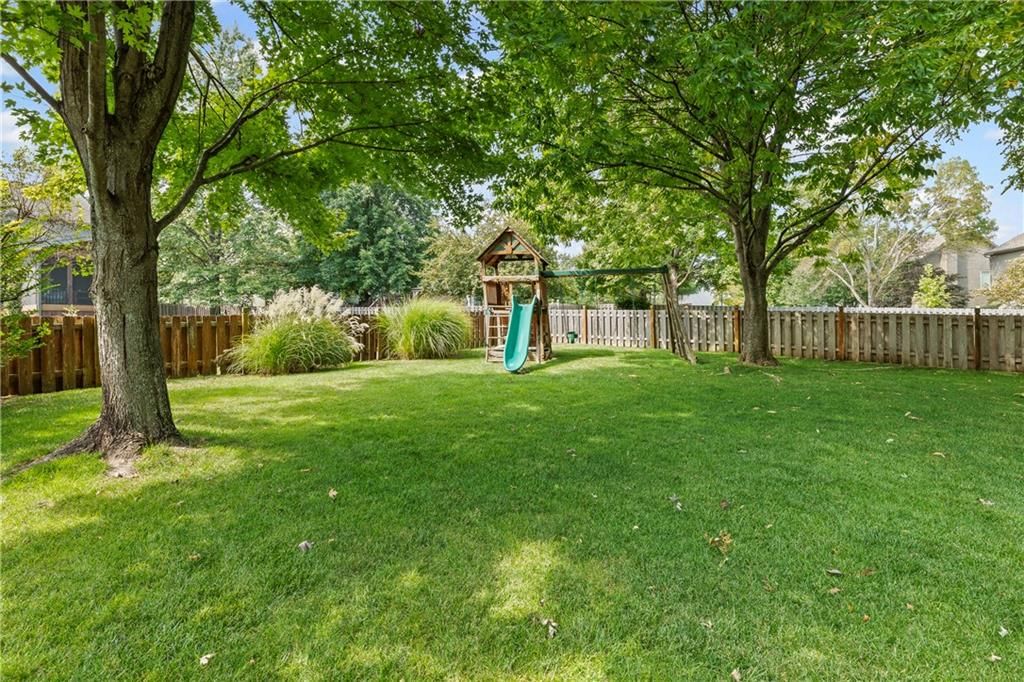 15957 W 160th Street — photo 46