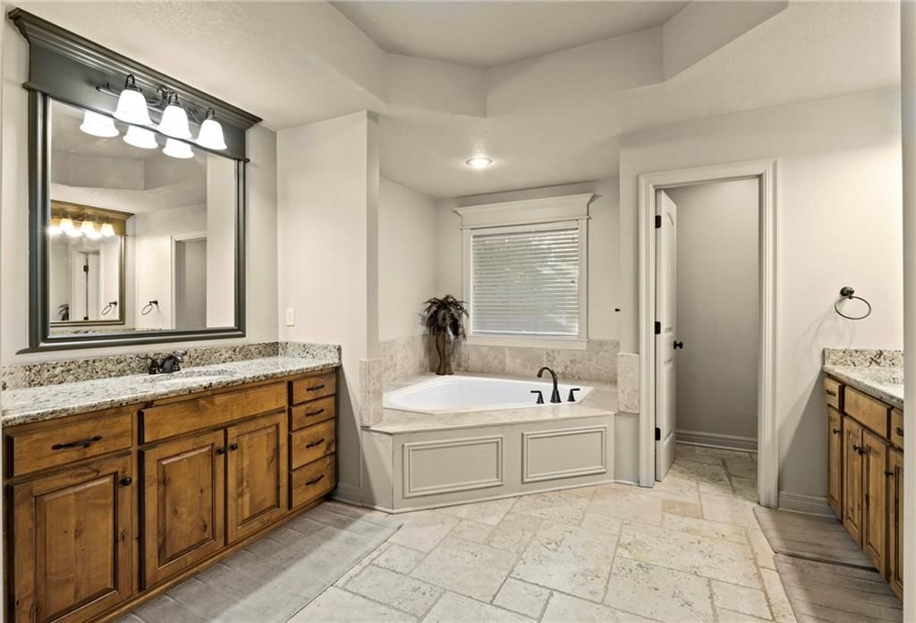 10513 W 169th Street — photo 18