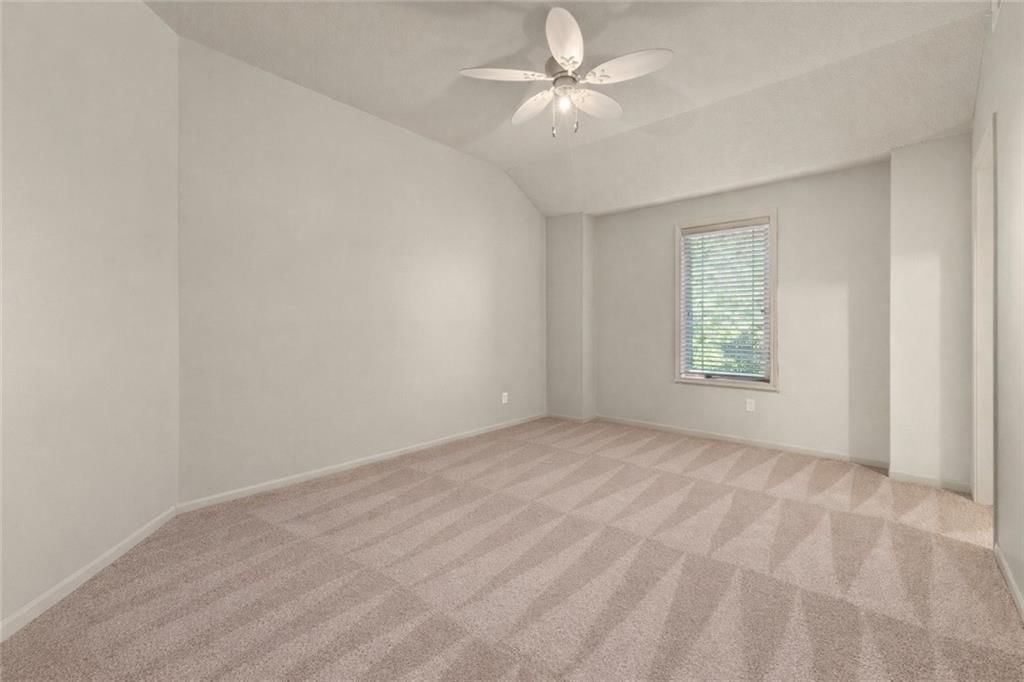 10513 W 169th Street — photo 23