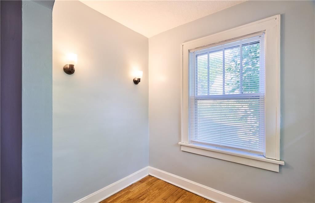 Photo 17 of 25 - 233 N 15th Street
