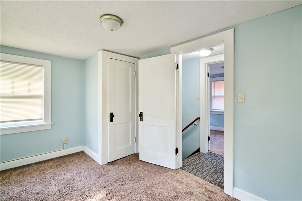 Photo 18 of 25 - 233 N 15th Street