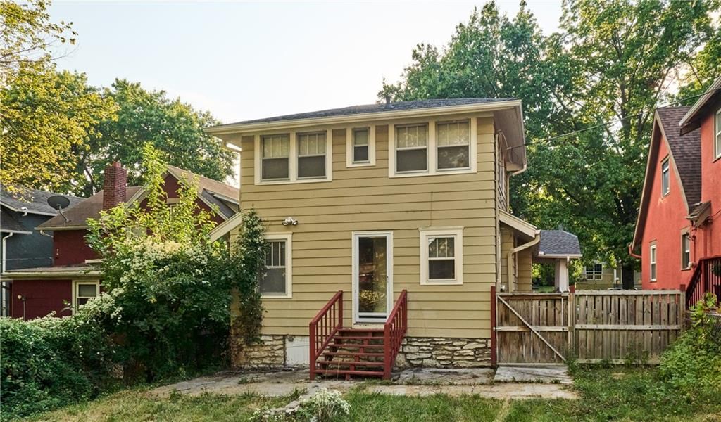 Photo 22 of 25 - 233 N 15th Street