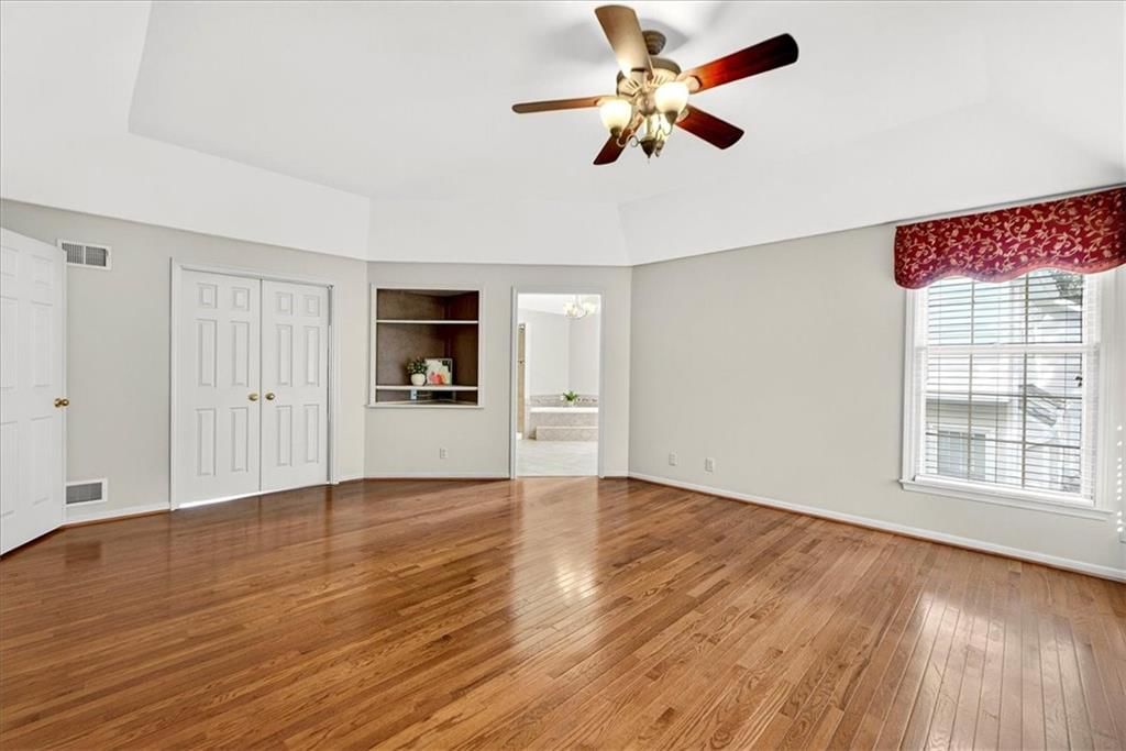 12907 Connell Street — photo 37