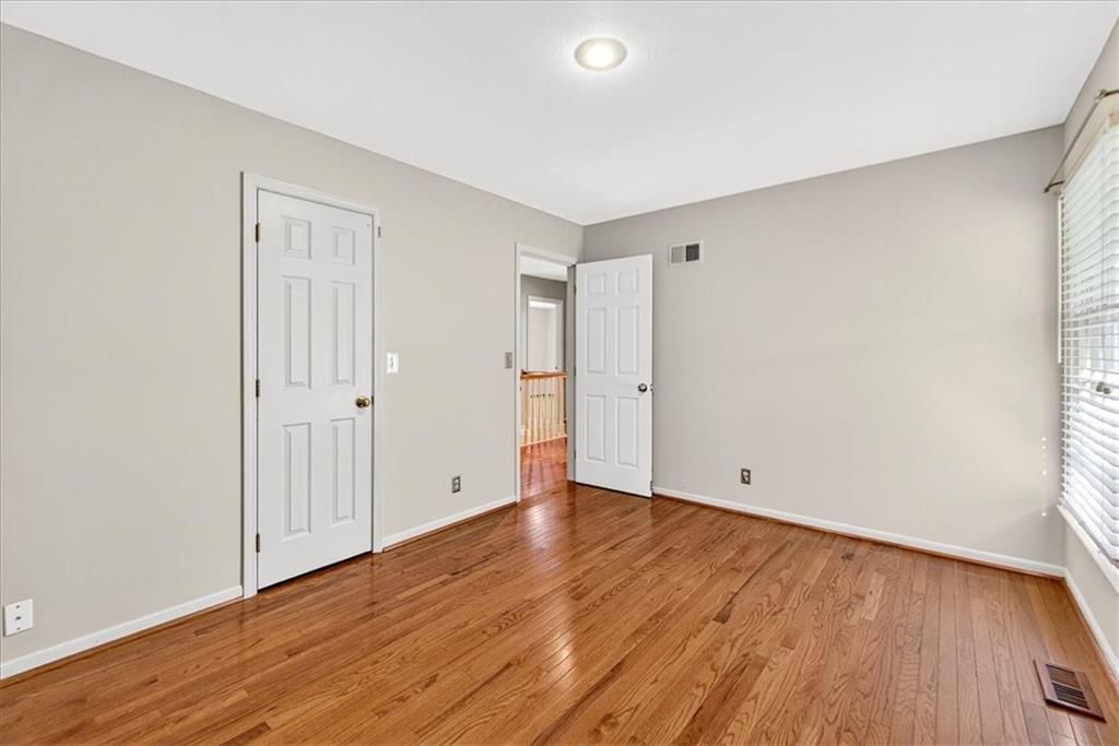 12907 Connell Street — photo 47