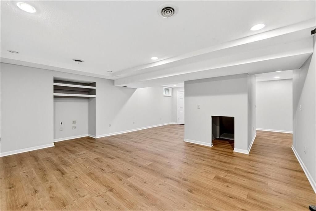 12907 Connell Street — photo 52