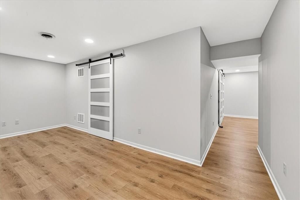 12907 Connell Street — photo 53